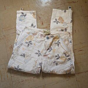 Democracy Floral Cotton Cargo Pants in Peach